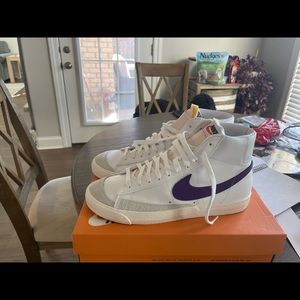 Nike Vintage Mid 77 Blazers